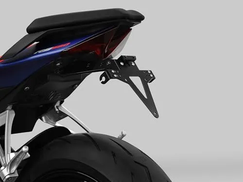 ZIEGER Kennzeichenhalter Classic Complete für Aprilia RS 660 - Motorradzubehör mit modellspezifischer Adapterplatte und E-geprüften Kennzeichenbeleuchtung – ideal für eine sichere und stilvolle Montage.