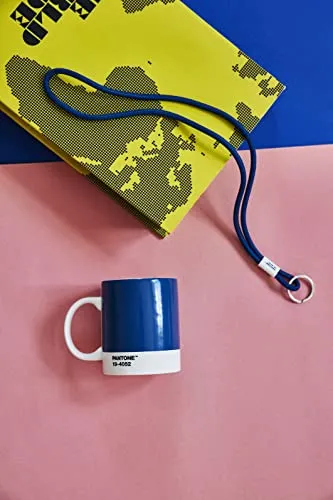 Pantone Porzellan Kaffeetasse, Farbe des Jahres 2020, Classic Blue, 375 ml