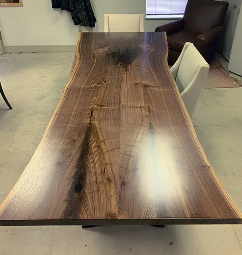 Moderne Esstisch aus Epoxidharz – 240x100 cm - Eleganter Esstisch im modernen Design, ideal für bis zu 12 Personen. Hergestellt aus hochwertigem Holz mit einzigartigem Epoxidharz-Muster – ein Blickfang für jedes Esszimmer.
