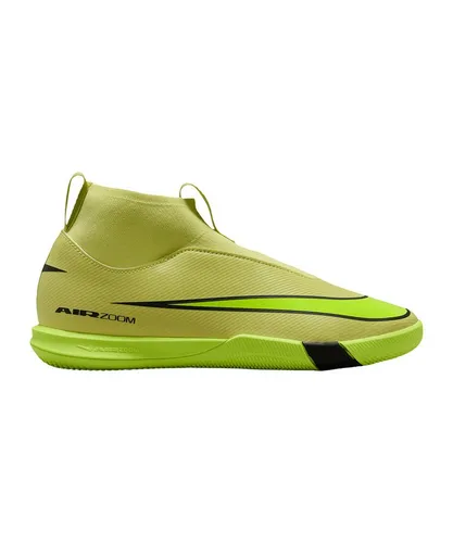 Nike Jr Air Zoom Mercurial Superfly X Academy IC Kids - Der Nike Jr Air Zoom Mercurial Superfly X Academy IC Kids ist der perfekte Hallenfußballschuh für schnelle Spieler. Mit seinem innovativen Design und der speziellen Sohle bietet er hervorragenden Grip und Traktion auf Indoor-Oberflächen.