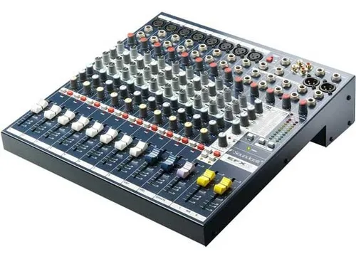 Soundcraft EFX 8 Mixer