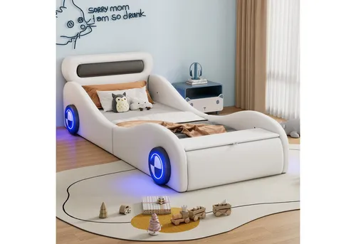 Modfu Kinderbett in Autoform, Weiß, 90x200 cm - Cooles Kinderbett in Autoform, das Fantasie ins Kinderzimmer bringt. Pflegeleichte Oberfläche und integrierte Aufbewahrungsklappe bieten praktischen Nutzen. Mit 4 APP-gesteuerten LED-Leuchträdern für besonderen Spaß!
