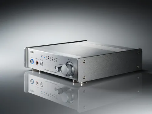 TEAC AI-303 USB DAC Stereo Integrierter Verstärker Silber - Verstärker & Vorverstärker, hochwertiger integrierter Verstärker mit USB DAC für erstklassigen Sound und optimale Klangqualität.