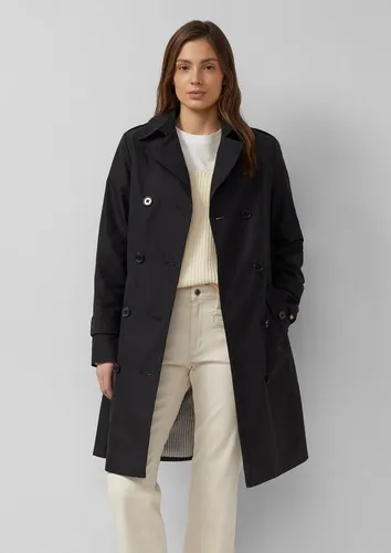 s.Oliver Wasserabweisender Trenchcoat im Slim Fit - Eleganter Slim Fit Trenchcoat aus robuster Webware, ideal für Outdoor-Aktivitäten. Mit praktischen Gürtelschlaufen und Innentasche für zusätzlichen Komfort.