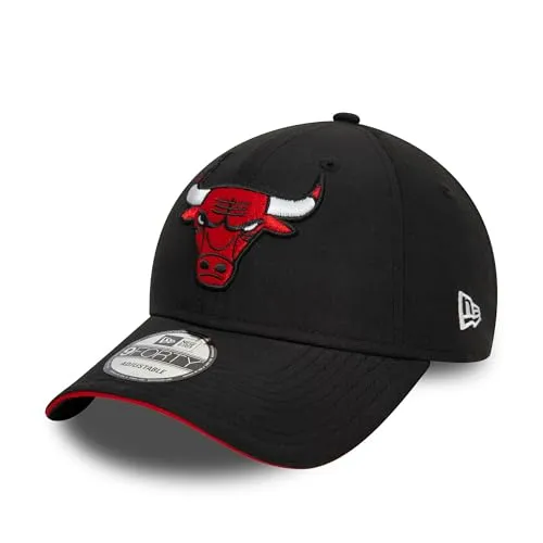 New Era 9Forty Strapback Cap MICROFIBRE Chicago Bulls - Stylische schwarze Baseballcap für Unisex Erwachsene, ideal für Freizeitaktivitäten. Hergestellt aus leichtem, strapazierfähigem Material für besten Tragekomfort.