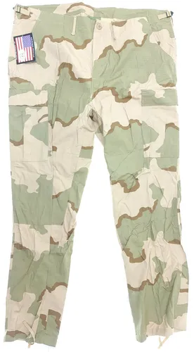 Militäruniformen von MFH