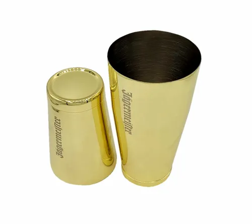 Barshaker Jägermeister Cocktail Tin Shaker - Zweiteilig in Gold - Eleganter Cocktailshaker aus hochwertigem Metall, ideal für kreative Mixgetränke. Perfekt für Barfreunde und Hobby-Mixer, bringt Stil in jede Cocktailstunde.
