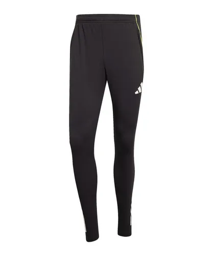 ADIDAS Herren Sporthose Tiro 25 Competition – Schmal geschnitten - Perfekte Trainingshose für Fußball-Enthusiasten. Mit feuchtigkeitsabsorbierender AEROREADY Technologie für optimalen Tragekomfort und schmalem Schnitt. Hergestellt aus 100% recycelten Materialien, um die Umwelt zu schonen.
