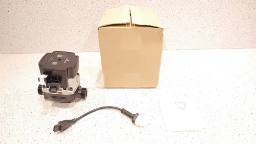 Bosch Pumpe UPMO 6M 15 GG 3H