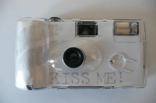 Topshot Einwegkamera Flash Kiss Me 400 27 Aufnahmen von Topshot