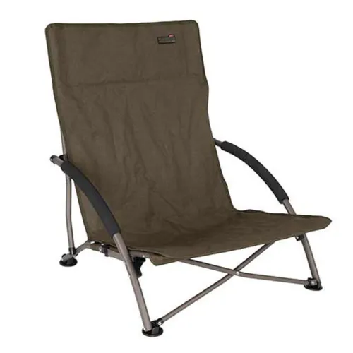 Fox Voyager Folding Guest Chair - Angelstuhl für Komfort beim Angeln - Camping-Möbel mit Armlehnen und nur 2,75 kg Gewicht, ideal für Angler, die Wert auf Bequemlichkeit legen.