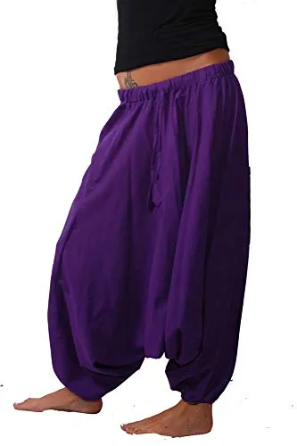 Kunst und Magie Orientalische Haremshose in Lila - One Size - Bequeme Aladinhose für Damen und Herren im klassischen indischen Schnitt. Aus 100 % handgewebter Baumwolle mit Gummizug und Kordel für perfekten Sitz und Tragekomfort.