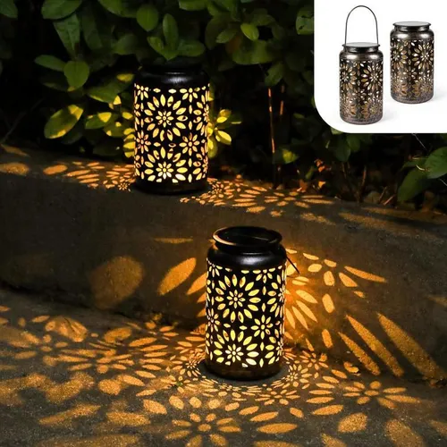 Deko Solarlampe 2er Set – Hängelampe für Außenbereich - Attraktive Solarlaterne mit integrierter LED-Beleuchtung, ideal für stimmungsvolle Akzente im Außenbereich. Durchmesser: 12 cm, Höhe: 21,5 cm, aus robustem Kunststoff und Metall.