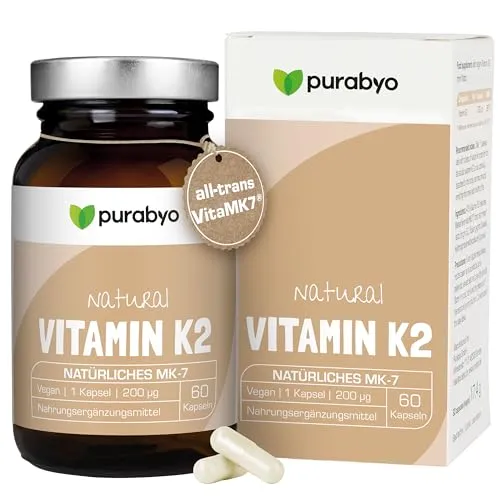 Purabyo Vitamin K2 MK7 200µg – Vegane Kapseln im Braunglas - Reine Vitamin K2 Kapseln mit über 99 % Reinheit, hergestellt aus pflanzlicher Cellulose. Ideal für eine bewusste Ernährung, in lichtgeschützten Braunglasflaschen abgefüllt.
