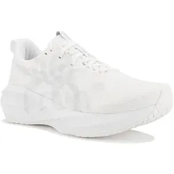 ASICS Damen Laufschuhe NOVABLAST 5 – Energiegeladenes Laufgefühl - Erlebe ein dynamisches Training mit den NOVABLAST™ 5 Laufschuhen. Die innovative Dämpfung sorgt für Komfort und eine verbesserte Passform, während das atmungsaktive Obermaterial optimalen Tragekomfort bietet.