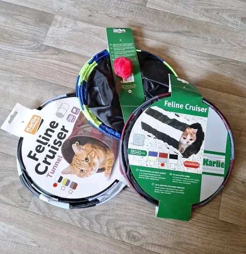 Karlie Feline Cruiser - Gestreifter Katzen-Tunnel, 50 cm lang, mühelos zu reinigen und inklusive Spielball, in 3 Farben erhältlich