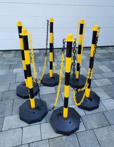 Absperrpfosten Gelb Kunststoff Poller mit Kette von BruKa Germany