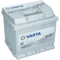 VARTA C30 Silver Dynamic 54Ah Autobatterie - Autobatterie mit 54Ah und 530A Kälteprüfstrom, wartungsfrei und ideal für Fahrzeuge mit vielen elektrischen Verbrauchern. Hohe Qualität und schnelle Ladefähigkeit von VARTA.