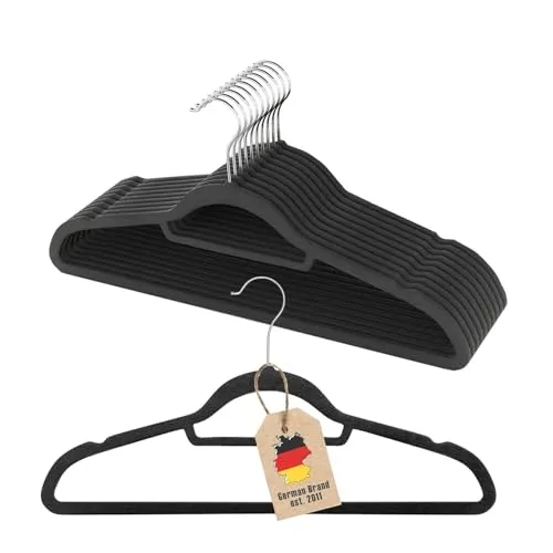 Intirilife Kleiderbügel SAMT SCHWARZ -10 Stück- 43.5 x 23.5 x 0.6 cm - Platzsparende Jackenbügel, Anzugbügel mit Rutschfester Oberfläche, Hosenstange, Einkerbung, drehbarer Haken, Antirutsch, Bügel