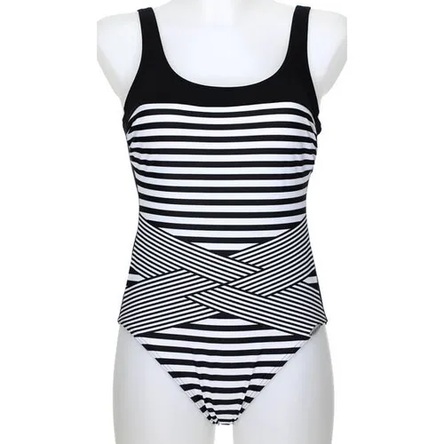 SUNFLAIR Damen Badeanzug mit Softschalen - Badeanzüge für Damen mit eingearbeiteten Softschalen und tiefem Rückenausschnitt - ideal für sportliche Aktivitäten und entspannte Tage am Strand.