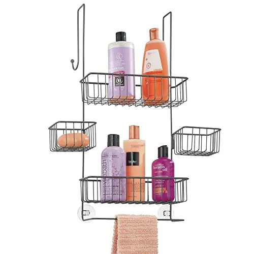 mDesign Duschregal ohne Bohren – Praktische Duschablage für Shampoo und Duschgel – Rostfreies Metall in Grau - VIEL PLATZ: 4 Duschkörbe und eine Stange für Waschlappen. FLEXIBEL: 2 Haken für Handtücher. EINFACHE BEFESTIGUNG: Hängt über die Duschtür ohne Bohren. ROBUST: Aus rostfreiem Metall mit zusätzlicher Stabilität. KOMPAKT: Passt mit 26,7 cm x 21,0 cm x 57,8 cm in jede Dusche.