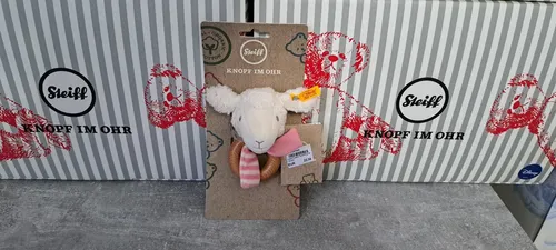 Steiff Linna Lamm Greifring mit Rassel - Hochwertiges Stofftier und Plüschtier in Form eines Lamms. Ideal für die ersten Greifversuche und sorgt für Spaß beim Spielen.