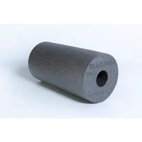 BLACKROLL Pro Faszienrolle - Höhere Dichte für intensivere Anwendungen - Faszienrollen für intensivere Anwendungen, 50% härter als Standardrollen, ideal für schwerere Personen und effektive Massage; pflegeleicht und umweltfreundlich.
