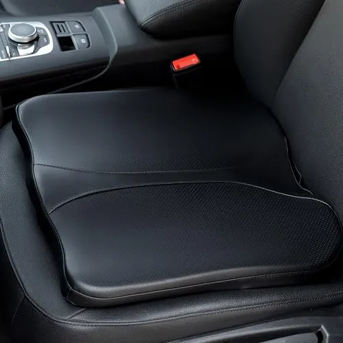QYILAY Sitzkissen Auto, Memory-Schaum Sitzerhöhung Auto Erwachsene, Schmerzlinderung und Verbesserte Sitzhaltung, Orthopädisches Sitzkissen für Keilkissen Auto, Bürostuhl.(Kunstleder, Schwarz)