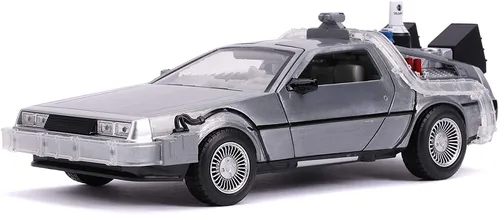 JADA 31468 DMC TIME MACHINE BTTF 2 - Detailgetreues 1:24 Modell des DeLorean aus 'Zurück in die Zukunft', ideal für Sammler und Fans von Hollywood-Rides.