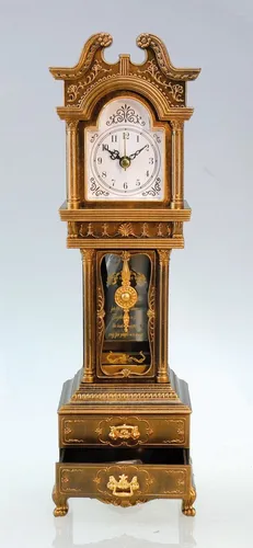 Musicboxworld Spieluhr Standuhr - Elegante Spieluhr im Standuhr-Design, ideal zur Dekoration. Empfohlen für Kinder ab 4 Jahren, nicht als Spielzeug geeignet. Ein schöner Blickfang für jedes Zimmer.