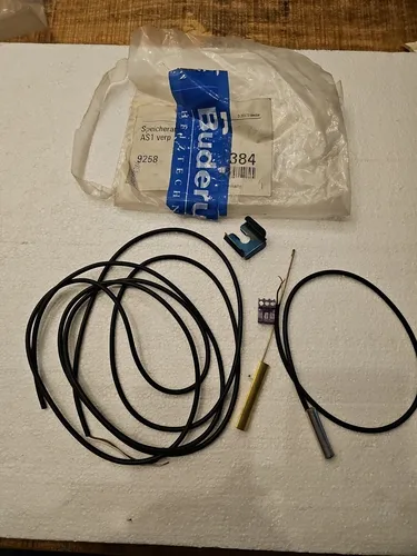 Buderus Speicherfühler Warmwasserfühler Sensor Kpl RD 6,0 EMSplus 4000 5000