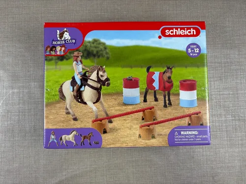 SCHLEICH 72157 Erste Schritte auf der Western Ranch - Action-Figur Spielset mit detailgetreuen Pferden, ideal für kreative Rollenspiele und die Förderung der Fantasie.