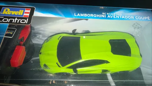 Revell 24663 RC Scale Car Lamborghini Aventador Coupé - RC-Modelle: Ferngesteuertes Lamborghini-Modell im Maßstab 1:24 mit 10 km/h Höchstgeschwindigkeit und LED-Frontbeleuchtung für ultimativen Fahrspaß.
