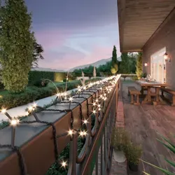 MARELIDA LED-Lichterkette - 27m Solar Lichterkette mit 360 LEDs - Weihnachtsbeleuchtung mit 8 Modi und Solarbetrieb - ideal für zauberhafte Außenbeleuchtung auf Balkon, Terrasse und im Garten. Genießen Sie die warmweiße Atmosphäre ohne zusätzliche Stromkosten!