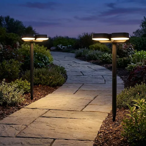 Steckleuchte Solarlampe mit Bewegungsmelder – Außenwandleuchte LED 2x - Moderne Solar-Außenleuchte mit Bewegungs- und Dämmerungssensor. Ideal für Garten und Balkon, wetterfest und energieeffizient. Genießen Sie warmweißes Licht für mehr Sicherheit und Atmosphäre.