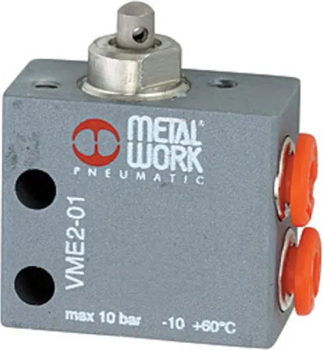 Riegler 3/2-Wege-Miniaturventil NO, 4 mm seitlich - Wegeventile: Kompaktes mechanisches 3/2-Wege-Miniaturventil für präzise Steuerung, ideal für enge Einbausituationen mit Betriebsdrücken bis 10 bar.