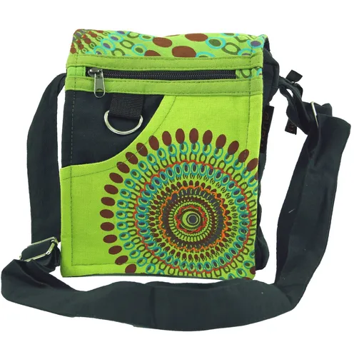 Kleine Schultertasche, Hippie Tasche, Goa Tasche - grün - 18*17*7 cm