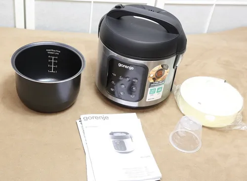 Gorenje Multikocher MC2SBK Kompakt Reiskochen Dünsten Braten Dämpfen, mit Beule