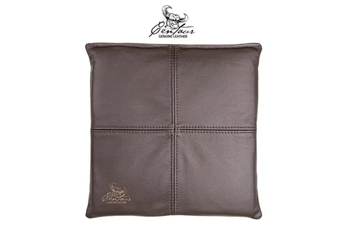 Centaur Sitzkissen aus echtem Leder - Stuhlkissen aus hochwertigem Rindleder mit Antirutschfunktion, handgefertigt in Deutschland für höchsten Sitzkomfort und elegantes Design.