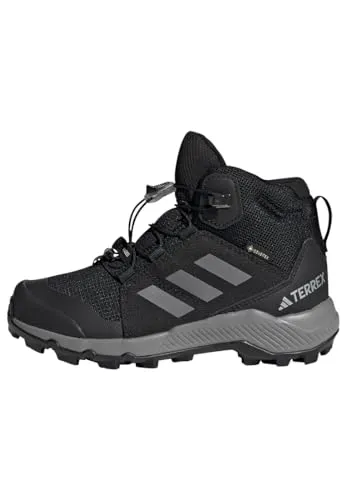adidas Terrex Mid Gore-TEX Wanderschuhe - Core Black, 37 1/3 EU - Wanderschuhe mit strapazierfähigem Ripstop-Obermaterial und atmungsaktivem Mesh für Komfort. Ideal für Outdoor-Abenteuer dank wasserdichter Gore-TEX-Technologie und robustem Design.