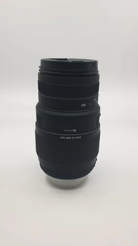 Produktbild Sigma 70-300mm 1:4,0-5,6 DG Makro schwarz für Niko-F mount _0,65_5