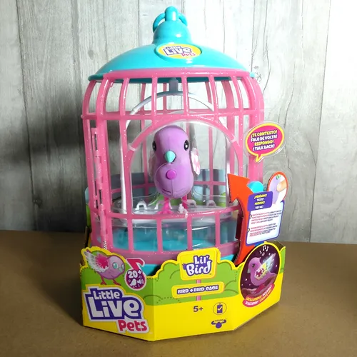 Little Live Pets Parlanchino-Vogelkäfig - Interaktives Haustier mit über 20 Geräuschen, spricht nach und bringt Freude für Kinder ab 5 Jahren, inkl. schönem rosa Käfig zur Aufbewahrung.