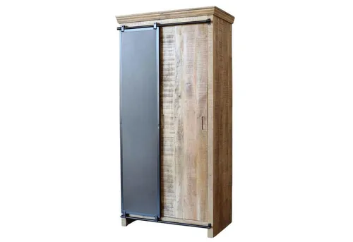 baario Kleiderschrank SELCE Industrial aus massivem Mangoholz & Eisen - Kleiderschrank im Industrial-Stil, gefertigt aus massivem Mangoholz und Eisen. Bietet viel Stauraum mit 5 Fächern und einem hohen Hängeabteil für Jacken und Mäntel.