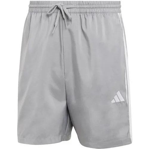 ADIDAS Herren Shorts Essentials 3-Streifen Chelsea in beige von adidas