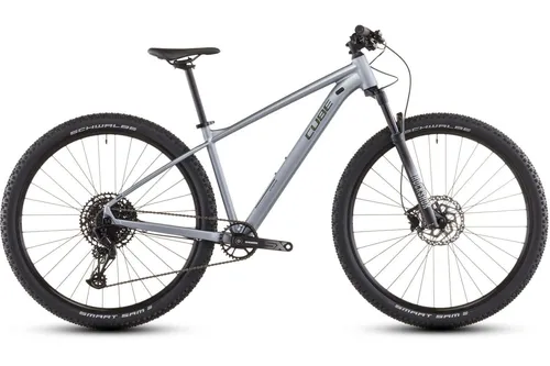 Cube Attention SLX 2026 von CUBE