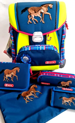 Step by Step Touch Schulranzenset 5-teilig Horse Family in blau von Step by Step