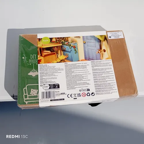 Robotime 3D-Puzzle Cathys Blumenhaus mit Beleuchtung von Diy Miniature House