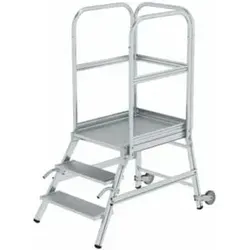 Podestleiter 3 Stufen - Einseitig begehbar aus Aluminium - Treppen & Geländer - Robuste Podestleiter mit 3 Stufen, ideal für sicheres Arbeiten in Höhen und platzsparend durch einseitige Begehbarkeit.