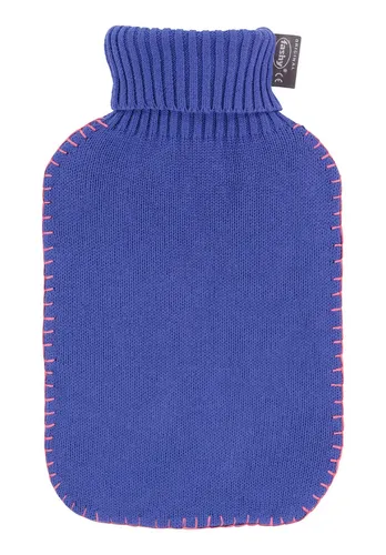 Fashy Wärmflasche mit Strickbezug Rollkragen 2L Lila - Wärmflasche mit einem weichen Strickbezug aus 100% Baumwolle. Ideal für gemütliche Stunden und zur Unterstützung der Entspannung. Praktische Größe von 2 Litern für vielseitige Anwendungen.