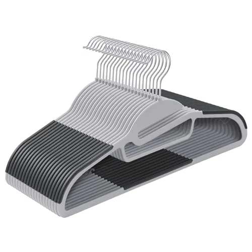 SONGMICS 20er Set Kunststoff Kleiderbügel - Hochwertige Anzugbügel aus Kunststoff, gut belastbar und ideal für die Organisation Ihrer Garderobe in stilvollem hellgrau.